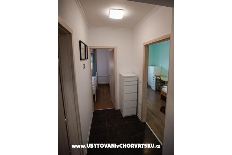 Apartma Olive garden – photo 7