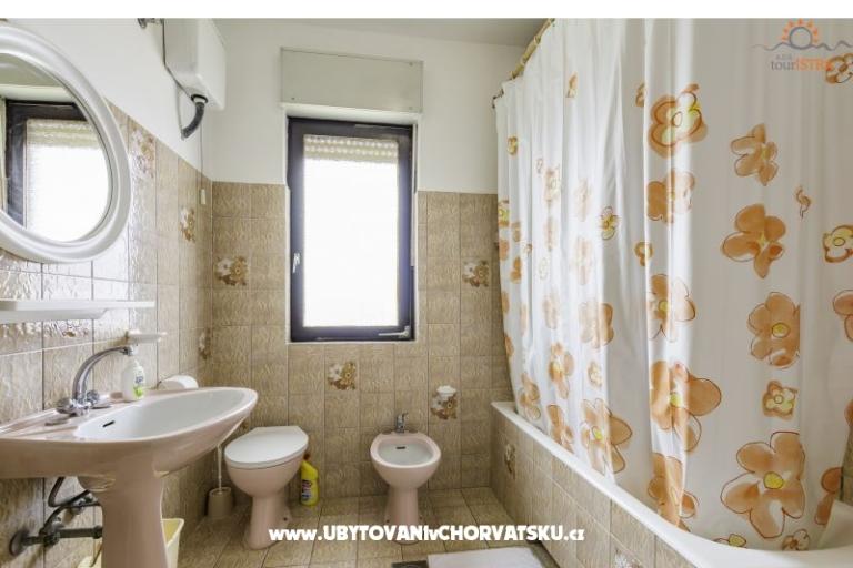 Apartments Nevenka – photo 4
