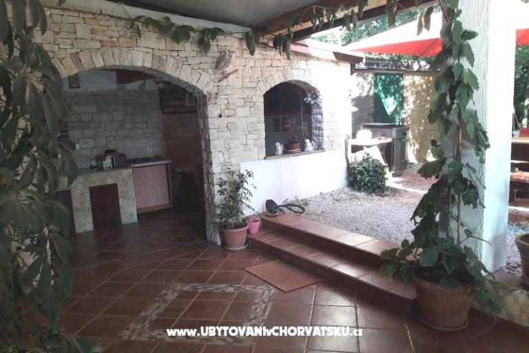 Laureta Umag – photo 4