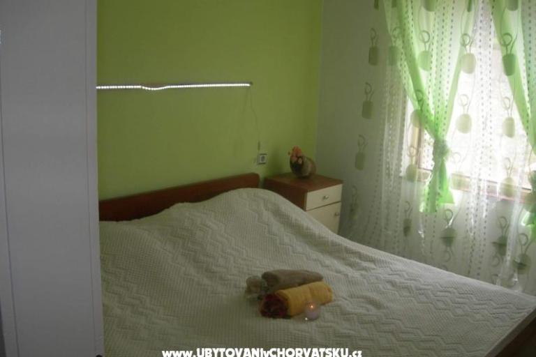 Apartment Prznjak + boat – photo 7
