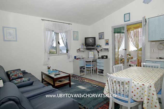 Apartments Vjeka – photo 4