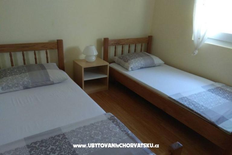 Apartment Alen - Vir  – photo 10