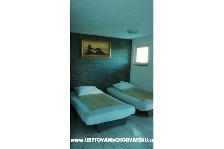 Apartments Anamaria – photo 2