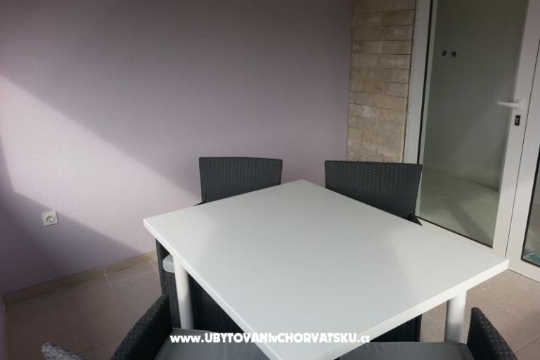 Apartments Lavanda Centar – photo 13