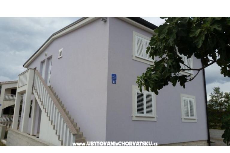 Apartments Lavanda Centar – photo 16