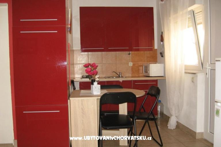 Apartments otok Vir – photo 16