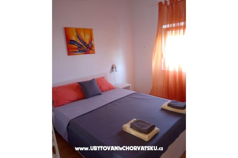 Apartments otok Vir – photo 8