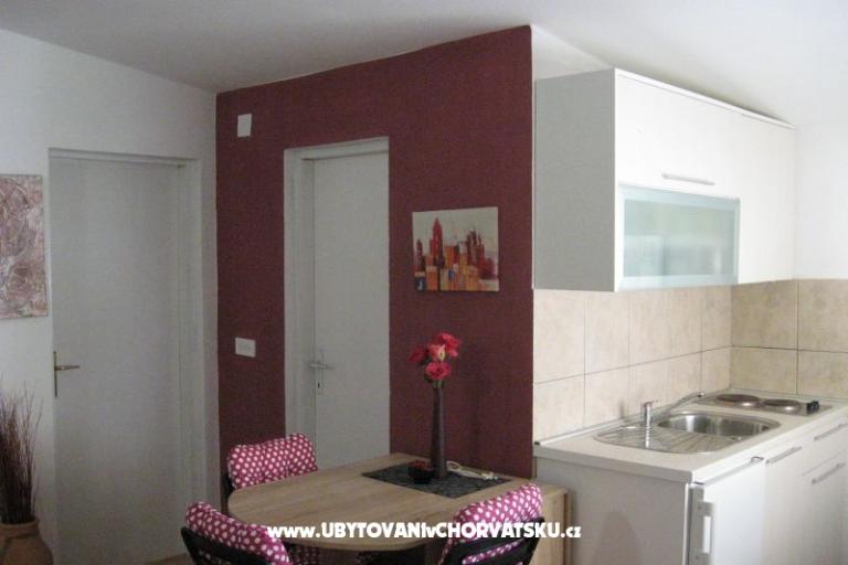 Apartments otok Vir – photo 9