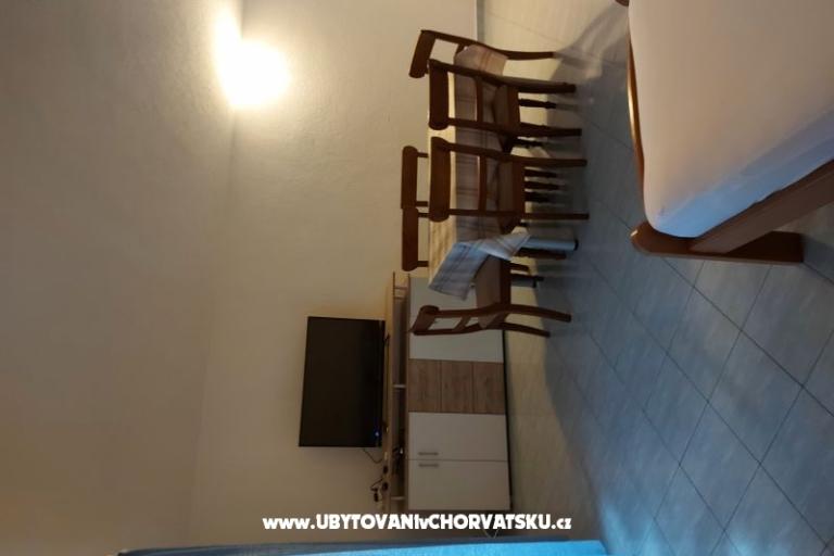 Apartments Robi – photo 16
