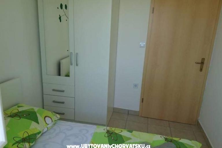 Apartments Samanta Vir – photo 8