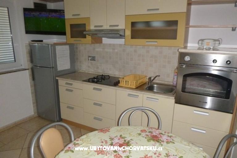 Apartments Vlašić otok Vir – photo 11