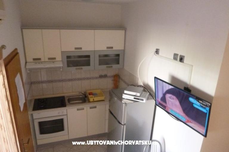Apartments Vlašić otok Vir – photo 14