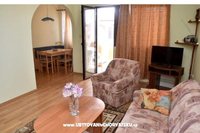 Apartments Karlo – photo 12