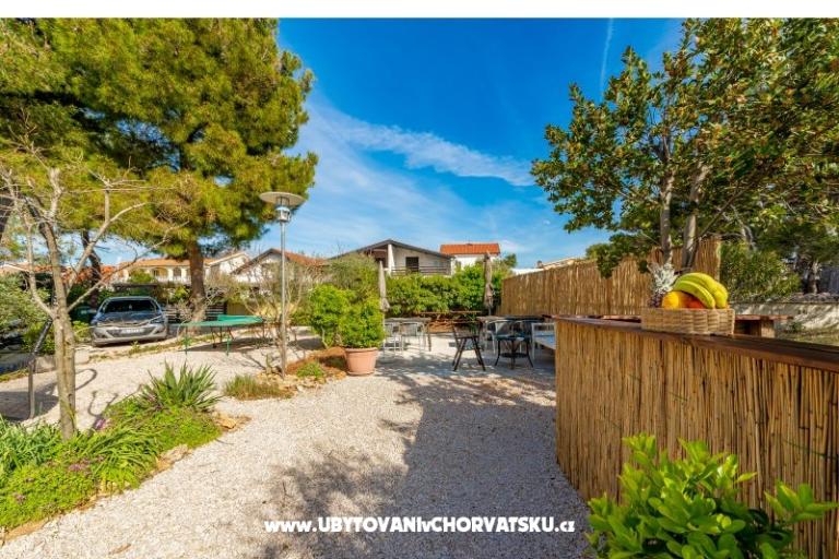 Apartments Villa Agape Vir – photo 13