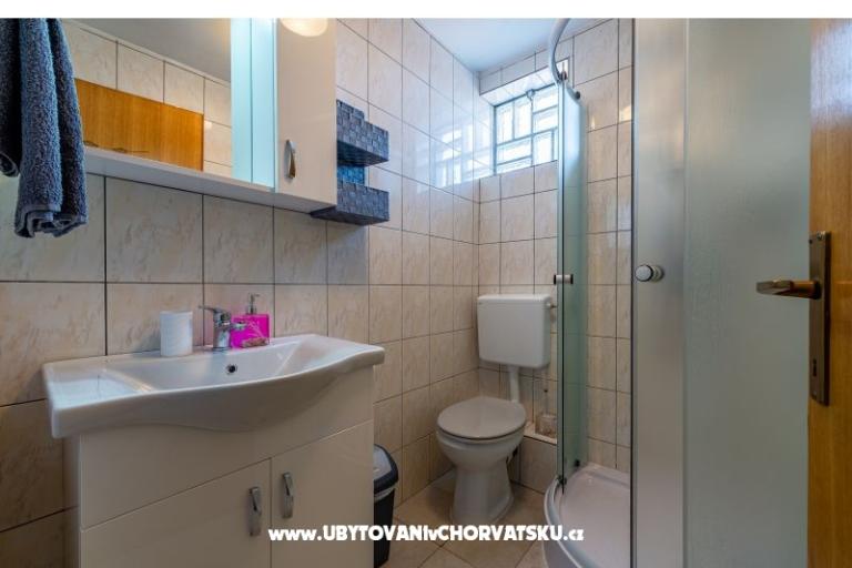Apartments Villa Agape Vir – photo 38