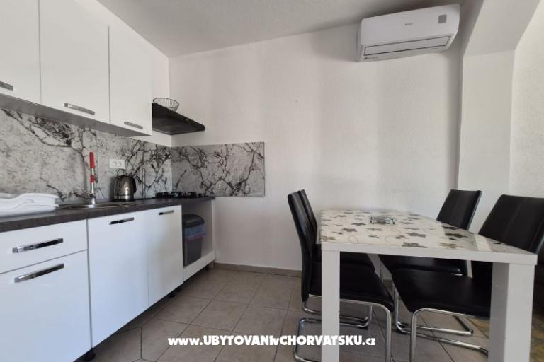 Apartments Villa Agape Vir – photo 43