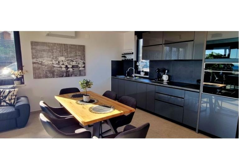 Dinary – photo 13