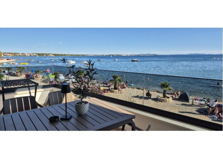Dinary – photo 29