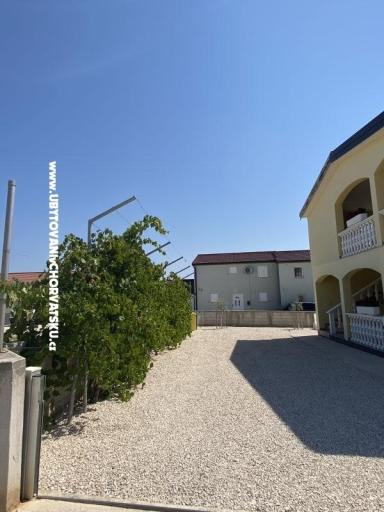APARTMANI HELENA OASIS VIR – photo 12