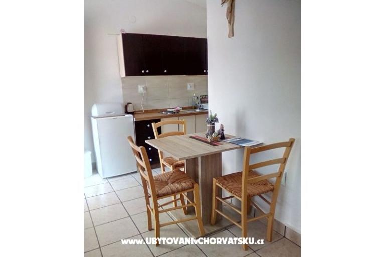 Jurisic – photo 11