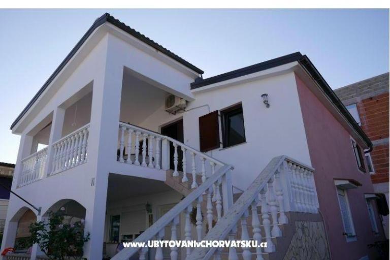 Apartments Karolina – photo 3