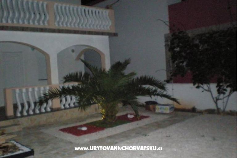 Nerdzana Vestweber – photo 5