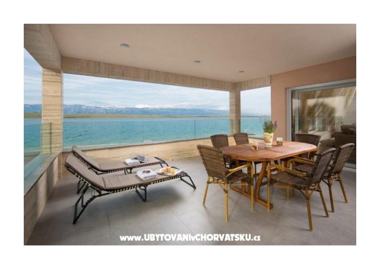 Villa Vista Royal – photo 5