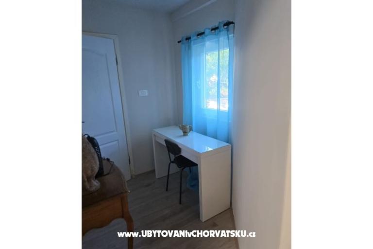 Sunset Paradise Apartments Vir – photo 21