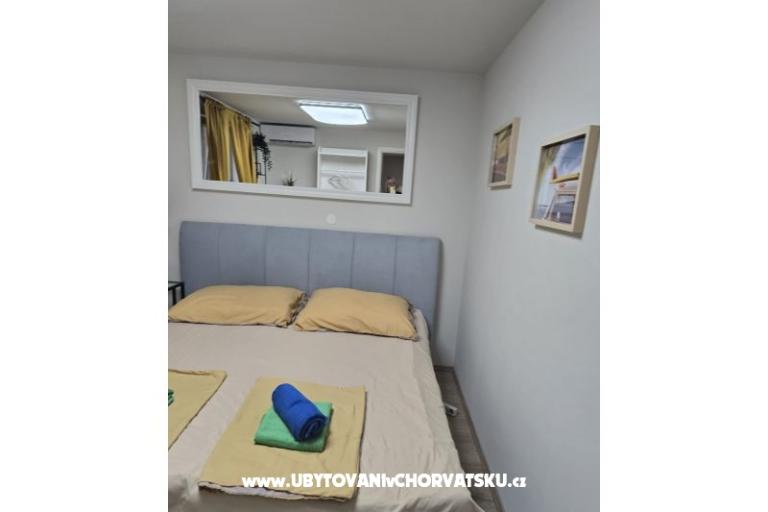 Sunset Paradise Apartments Vir – photo 26