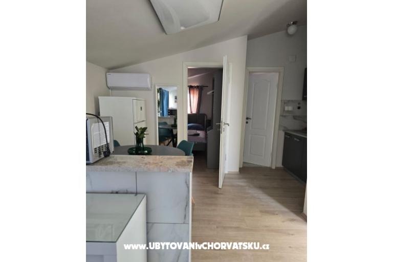 Sunset Paradise Apartments Vir – photo 51