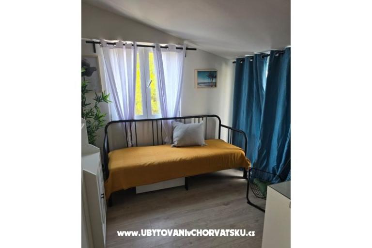 Sunset Paradise Apartments Vir – photo 53