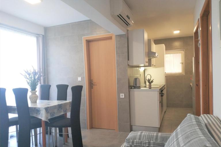 Apartments Lac - House Rak – photo 8