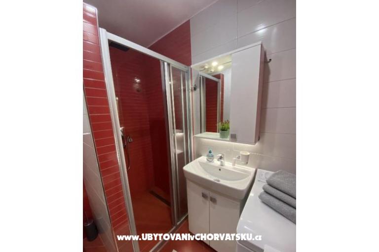 Apartment Lena – photo 7