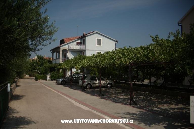 Apartments Buhinjak – photo 2