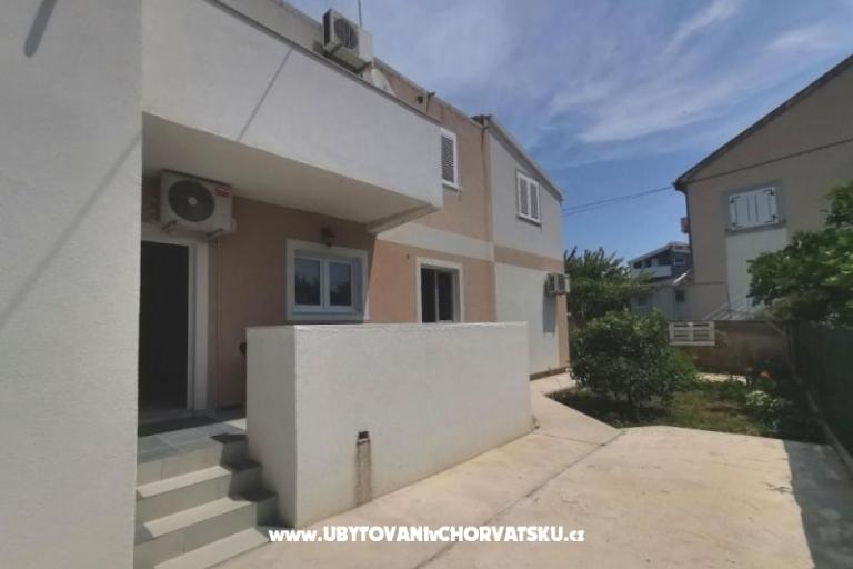 Apartments Ema i Roza – photo 3