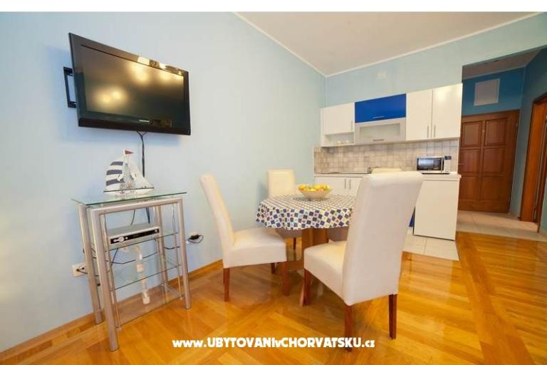 Apartments Iris – photo 12