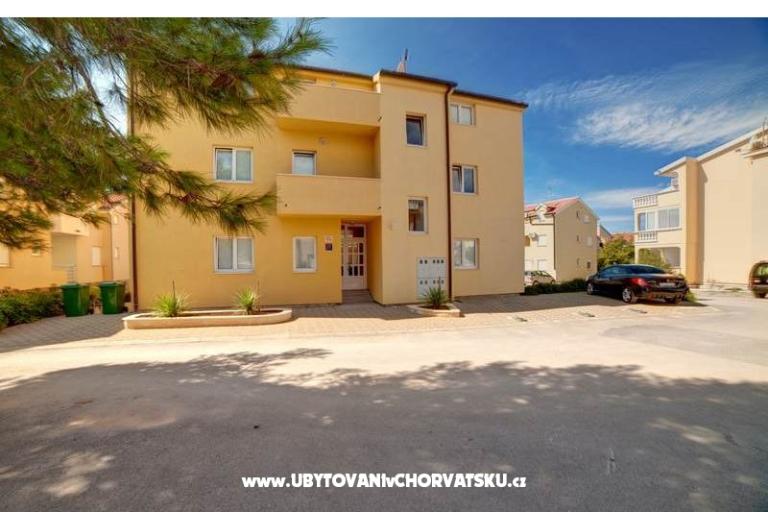 Apartments Iris – photo 3