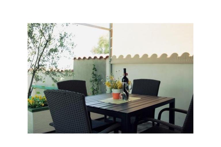 Apartments latin – photo 10