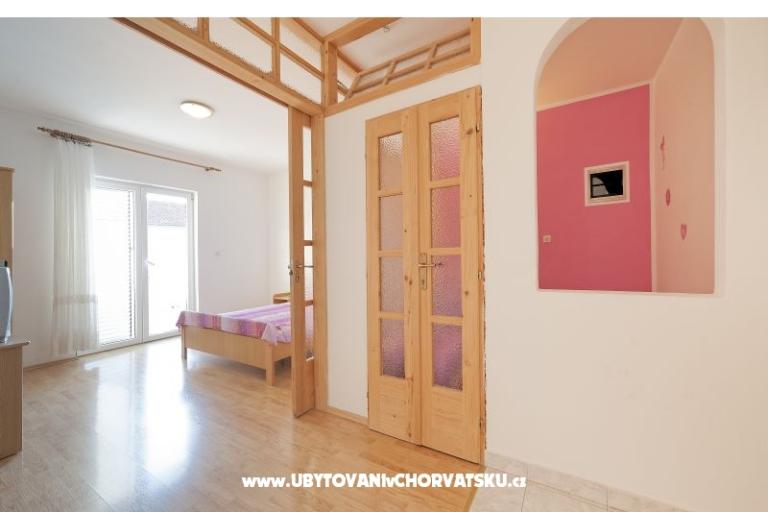 Apartments Maleš – photo 10