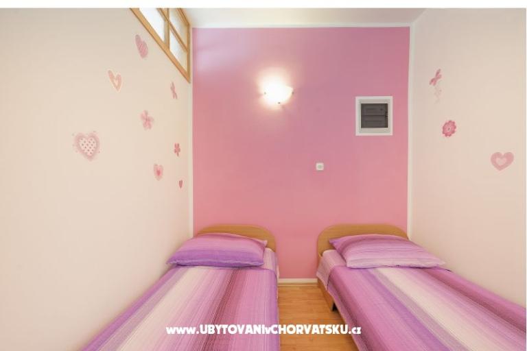 Apartments Maleš – photo 9
