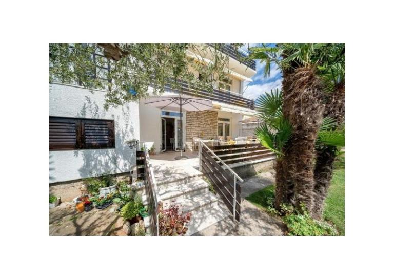 Apartments Silvia – photo 2