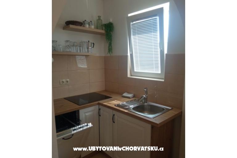 Apartments Tomić – photo 16