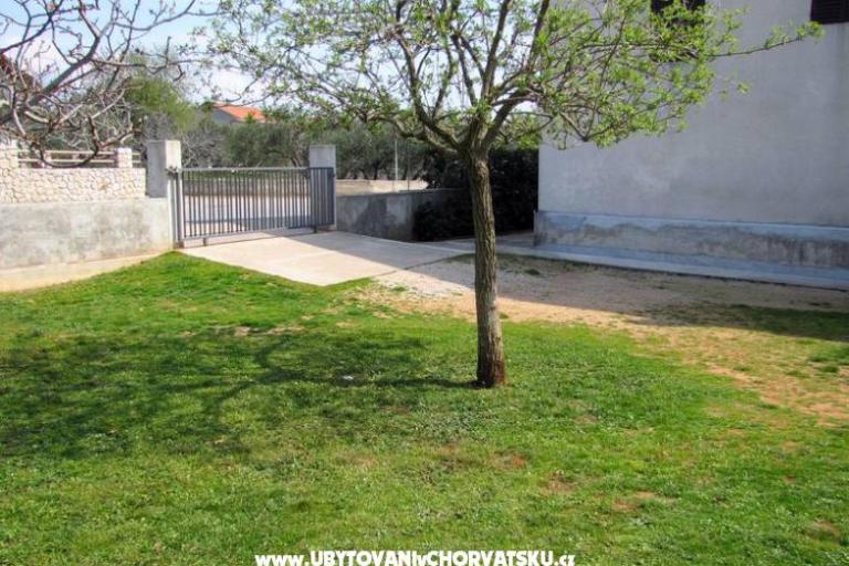 Apartments Zvonimir – photo 7