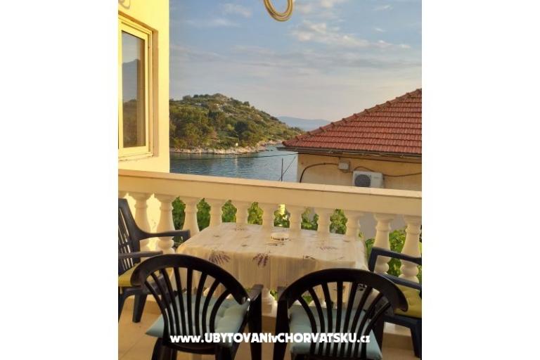 Apartment Ivan (15m from  beach) – photo 13