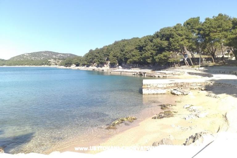 Apartment Ivan (15m from  beach) – photo 18