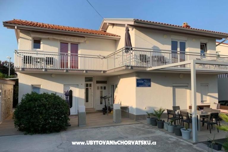 Apartments Arny – photo 4
