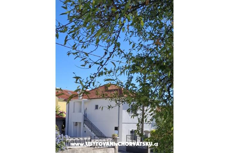 Apartments FIO – photo 22
