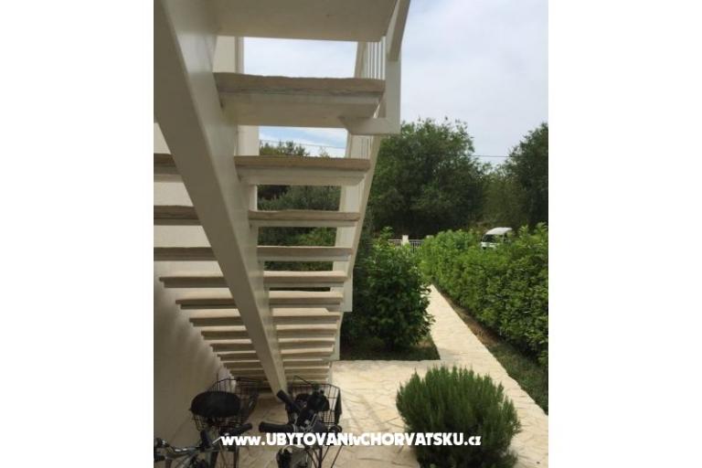 Apartments Villa Tribunj – photo 6