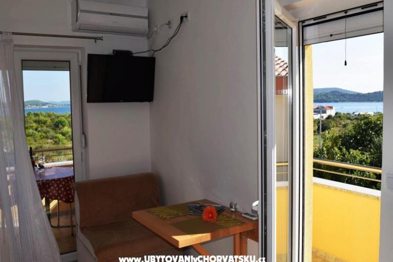 Iva Apartments – photo 6