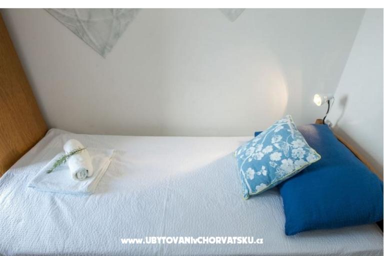 Holyday House Prvic – photo 18